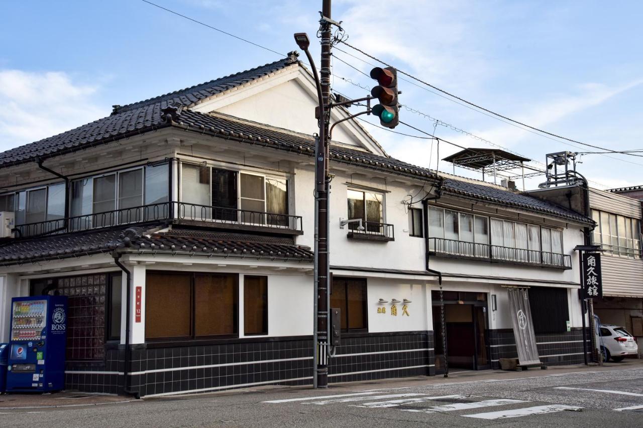 Kadokyu Ryokan Такаока Екстер'єр фото