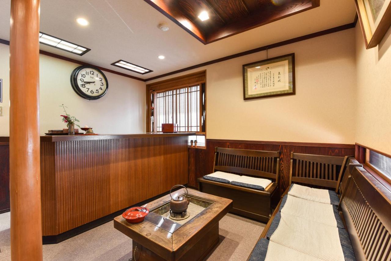 Kadokyu Ryokan Такаока Екстер'єр фото