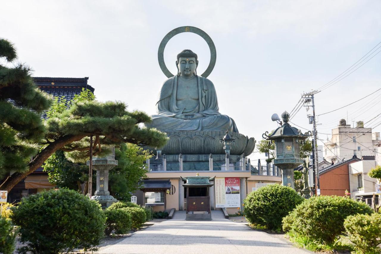 Kadokyu Ryokan Такаока Екстер'єр фото