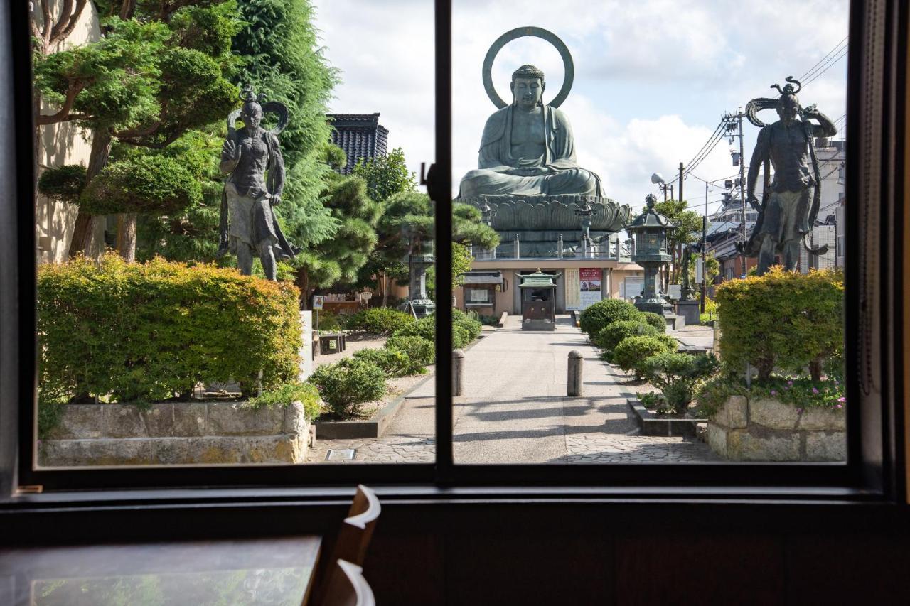 Kadokyu Ryokan Такаока Екстер'єр фото